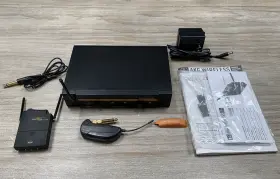 Gb-40 Akg Pr-40 Uhf Sr-40 Pro Wireless Transmitter/gb-40 Guitar Bug/pr-40 Portable Receiver