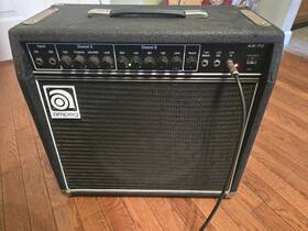 Ampeg Ax-70 Tube Guitar Amp