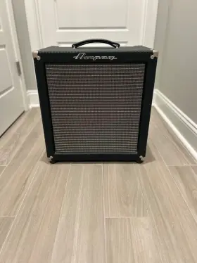 B-50r Ampeg Rocket Bass 1x12 Inch Solid State Combo Amplifier