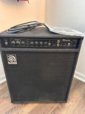 Ba210v2 Ampeg Bass Combo - Black