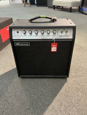 Ampeg Gvt15-112 Guitar Combo Amplifier 15 Watt 1x12
