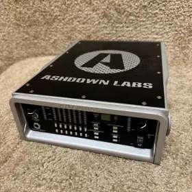 Ashdown 663839002579 Labs Superfly 2x500 Programmable Bass Amp