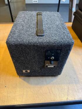 Axetrak Atb-629 - Iso Cabinet For Bass Guitar / 8 Ohm