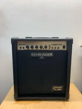 E10035396 Behringer Bx300 Ultrabass Guitar Amplifier