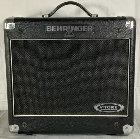 Gm110 Behringer Electric Guitar Amplifier. V-tone