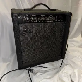 Gtx30 Behringer Burgers Vintage Guitar Series Amplifier 120 Watts