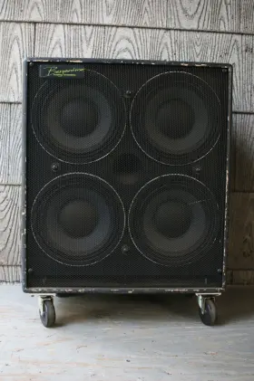 Ae410 Bergantino Bass Cabinet - 4 X 10 Inch Neo Speakers 800 Watts Rms Ohm