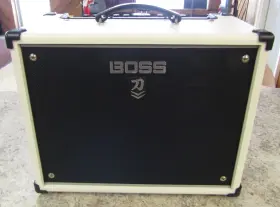 Ktn50wh2 Boss Roland Ktn-50 Katana 50 -white- 50w Combo Guitar Amplifier -tested Working