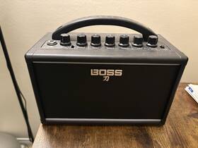 Boss V1r6057 Katana Mini Combo Modeling Guitar Amplifier 7w 3-channel Practice