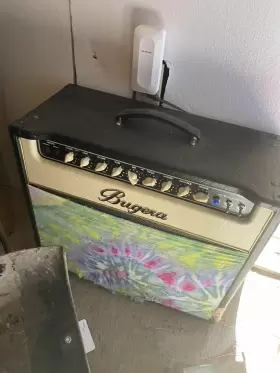 V55infinium Bugera V55 Infinium 55-watt 1x12 Inches Tube Combo Amp