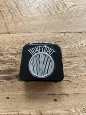 Danelectro 445026664677 Honeytone Mini Amp Black With Belt Clip