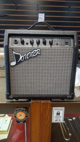 Qui002536 Donner Dea-1 Used 10 Watt Guitar Amp