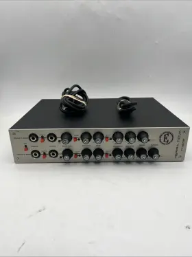 Tn210-8 Eden Terra Nova Tn502 500-watt Dual-channel Bass Head