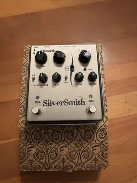 Egnater 763815126005 Silversmith Distortion And Boost Pedal Almost Perfect