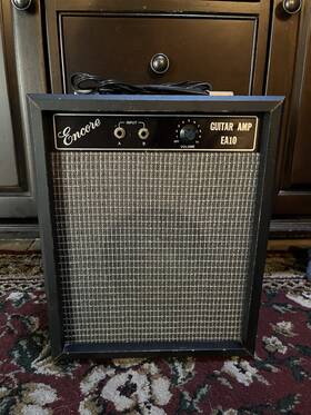 Encore Electronics Ea10 Guitar Combo Amplifier - 1970s