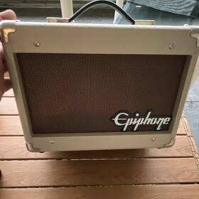 Epiphone 2006.12 Studio Acoustic 15c Combo Guitar Amplifier Solid State 15w 2-channel