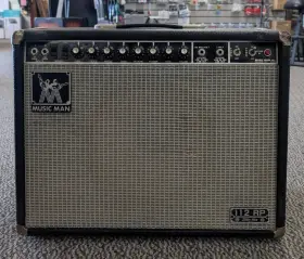 112rp Ernie Ball Music Man 112 Rp Sixty-five 65-watt 1x12 Inch Guitar Combo Amplifier With Footswitch