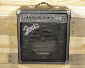 0221503000 Fender Frontman 15b Combo Bass Amp Inch Excellent Condition