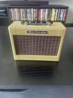 023-4811-000 Fender 57 Mini Twin Tweed Combo Amplifier With Power Supply