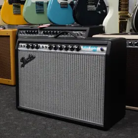 Ft68 Fender 101451101411 Custom Deluxe Reverb 1x12-inch 22-watt Tube Combo Amp - Used