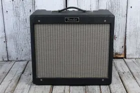 21-3105 Fender Blues Junior Combo Amp 15 Watt Electric Guitar Tube Amplifier