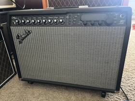 Fender 215700000 Cyber Train Guitar Amplifier Used