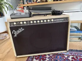 2160000400 Fender Open Box Super-sonic 22 22-watt 1x12 Inch Combo - Blonde