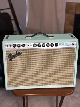 2274400992 Fender 68 Custom Deluxe Reverb Limited Edition Surf Green With Celestion G12m