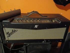 Fender 2300500000 Mustang V 150w In Stereo Modeling Guitar Amplifier Head - Gently Used Vgc