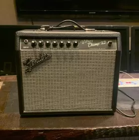 Fender 2331000000 Vibro Champ Xd 120v Amplifier