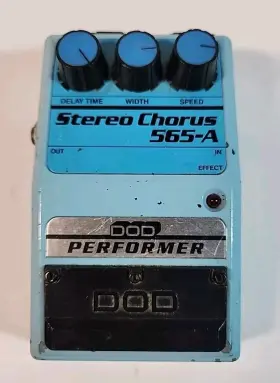 565-a Fender Vintage Dod Performer Stereo Chorus Pedal