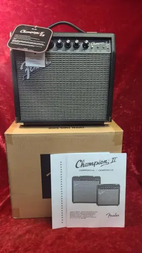 Roa007758 Fender 660845720121 Champion Ii 25