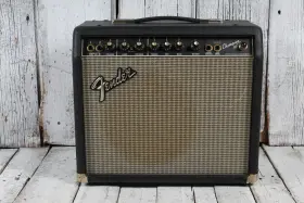Fender 717669053437 2001 Champion 30 Electric Guitar Amplifier Watt 1 X 10 Combo Amp