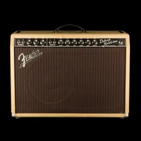 85fen076 Fender Pre Owned Mike Moody Magic Vibro Deluxe Guitar Amp Combo - Stephen Stern