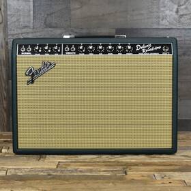 Fender 885978779673 65 Deluxe Reverb British Racing Green