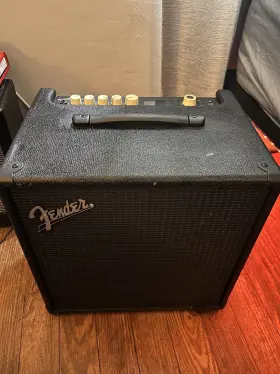 Fender 885978876846 Rumble Studio 40 Digital Combo Amplifier - Black