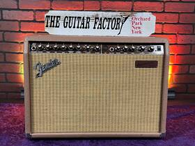 Fender Acoustasonicjunior-0106-u Acoustasonic Junior 2-channel 2 X 40-watt 2x8 Inch Acoustic Guitar Amp 199