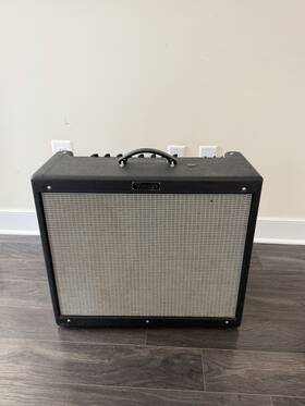 Fender B-503879 Hot Rod Deville Iii 60w 2x12 Combo Tube Amplifier For Electric Guitar