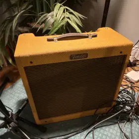 B998298 Fender Blues Junior Combo Vacuum Tube Guitar Amplifier For Electric