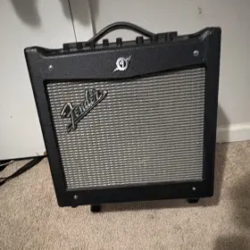 Cgpb17005546 Fender Mustang I V.2 Combo Guitar Amplifier Modeling 20w 8 Ohms