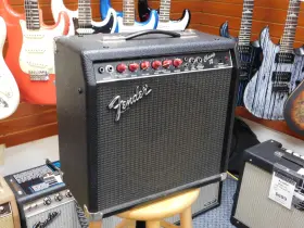 Champ-12 Fender Champ 12 All Tube Guitar Amplifier