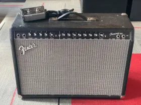 Champion100-0812-u Fender Champion 100 - 100-watt Solid-state 212 Combo Amplifier