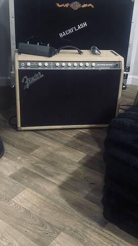 Fender Cr-315627 Super-sonic 60w Combo Guitar Amplifier Vacuum Tube 2-channel 1 Speaker