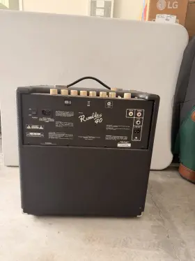 Dr-2464 Fender Rumble 40 Solid State Bass Guitar Combo Amplifier 40w