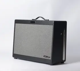 Fen2275200000 Fender Tone Master Fr-12 120v
