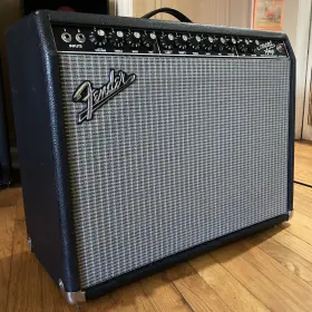 Lo-499255 Fender Concert Amplifier