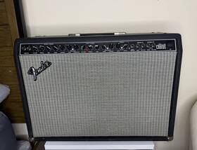 Fender M721480 Ultimate Chorus Pr 204 Combo Guitar Amp Dual Speakers 2 Channels