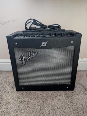 Pr-224 Fender Mustang I V.2 Combo Modeling Guitar Amplifier 70w Electric Practice
