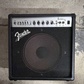Fender Pr-329 Automatic Gt Pr 329 Combo Guitar Amplifier 90w Electric