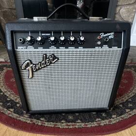 Fender Pr-496 Frontman 15g Combo Solid State Guitar Amp 15w 2-channel Electric Practice
